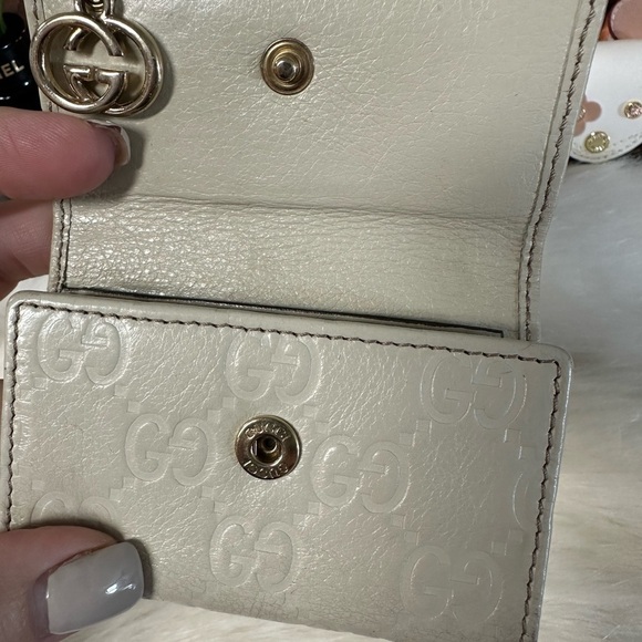 Authentic GUCCI SSIMA INTERLOCKING G GOLD CHARM 6 RING KEY CASE KEY HOLDER - Picture 3 of 10